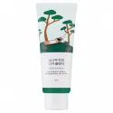 Round Lab Pine Calming Cica Cleanser raminantis veido prausiklis